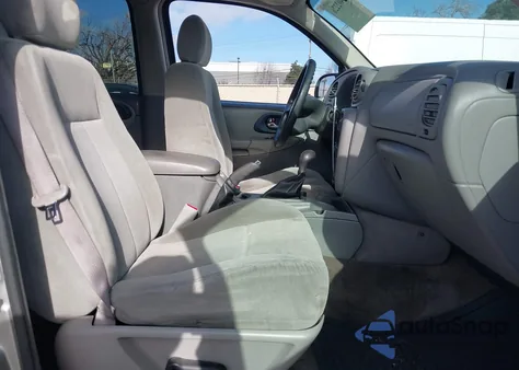 2005 Chevrolet Trailblazer Ext Ls из США, поврежденный, VIN 1GNET16S956129054